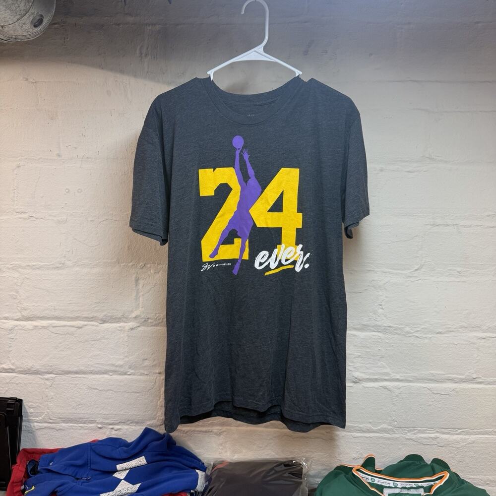 GV Artwork Kobe Bryant "24 Ever" Tee Size L